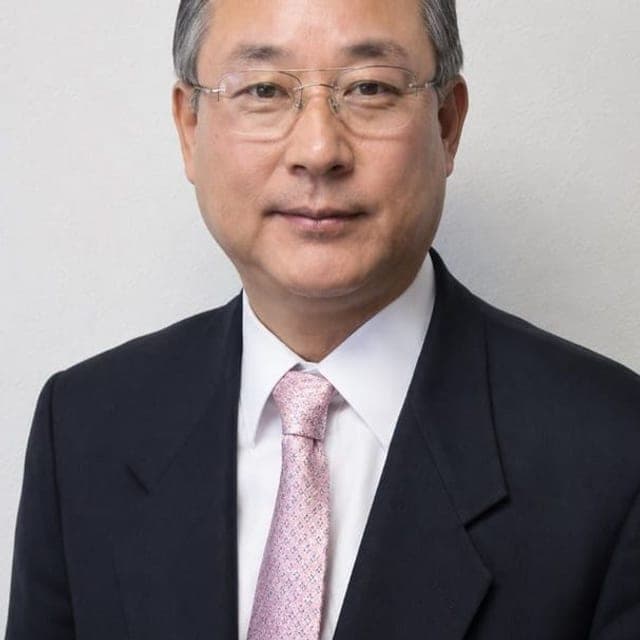 최동진 교수